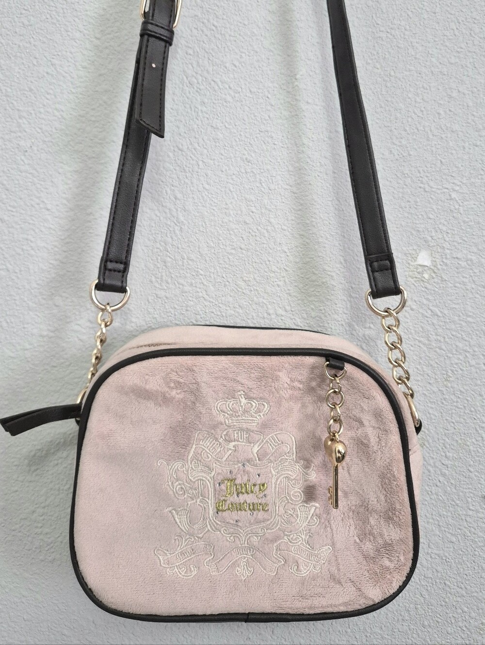 Juicy Couture Juicy For All Velour Crossbody Camera Bag Dusty Blush Pink
